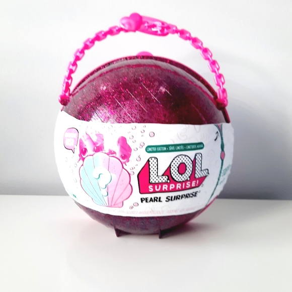 NWT LOL Pearl Surprise Limited Edition